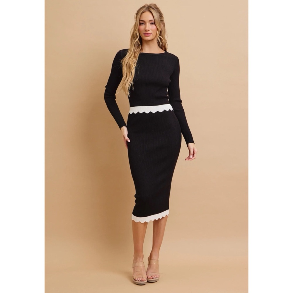 Black & White Scallop Trim Knit Skirt Set